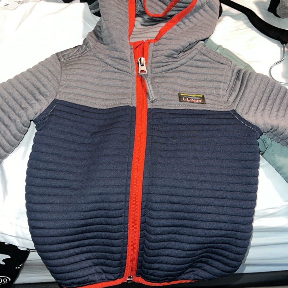 LL Bean 2T zip up
